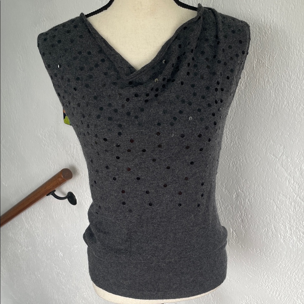 Velvet Graham & Spencer Cashmere & Silk Gray Sequined Sleeveless Sweater Small